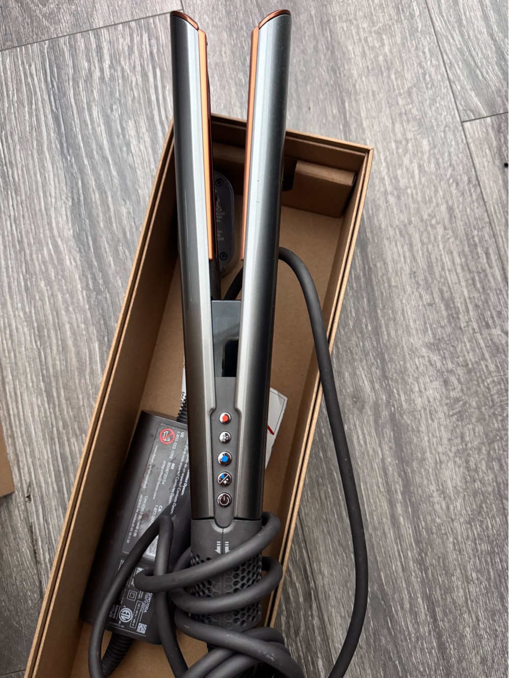 Dyson Airstrait Hair Straightening - Picture 9 of 15